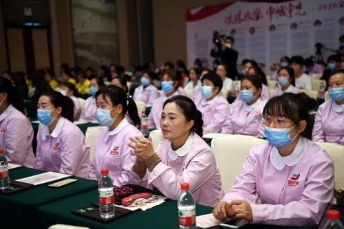 爱心月嫂 5年培养1220名从业者,10家创业公司,公益赋能家政服务专业化