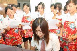 退休后做起了住家保姆,薪水是不低,可雇主的要求实在太多了